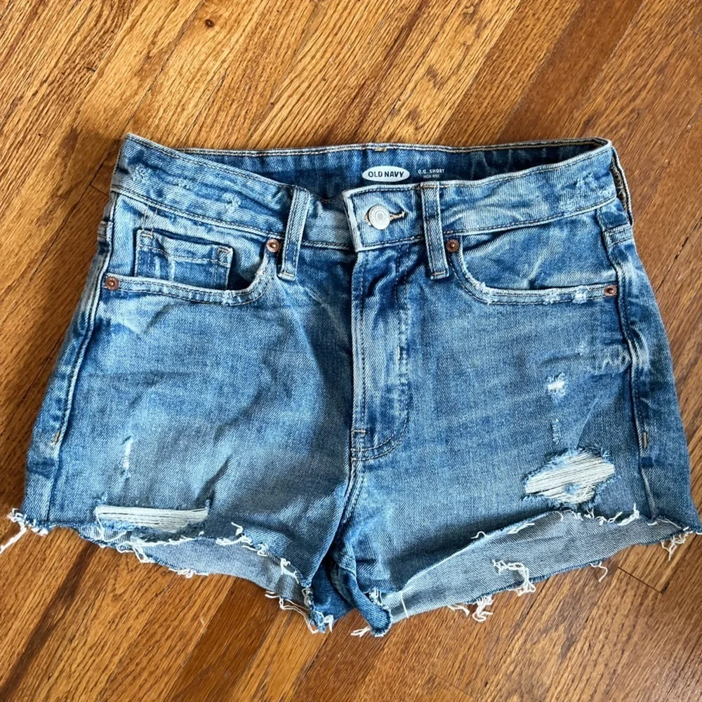 Old Navy OG High Ruse Denim Jean Short | Medium Wash | 0